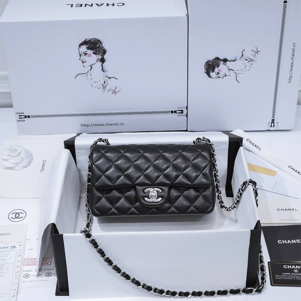 CHANEL MINI FLAP BAG