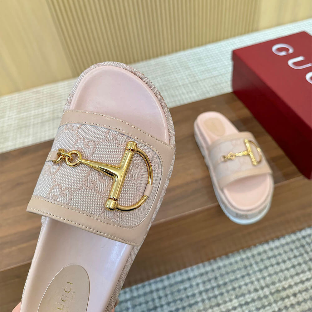 GUCCI Women s platform slide sandal