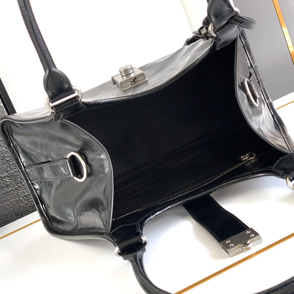 Prada Medium leather tote bag(high-end grade)