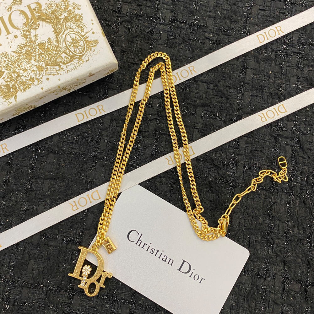 DIOR NECKLACE