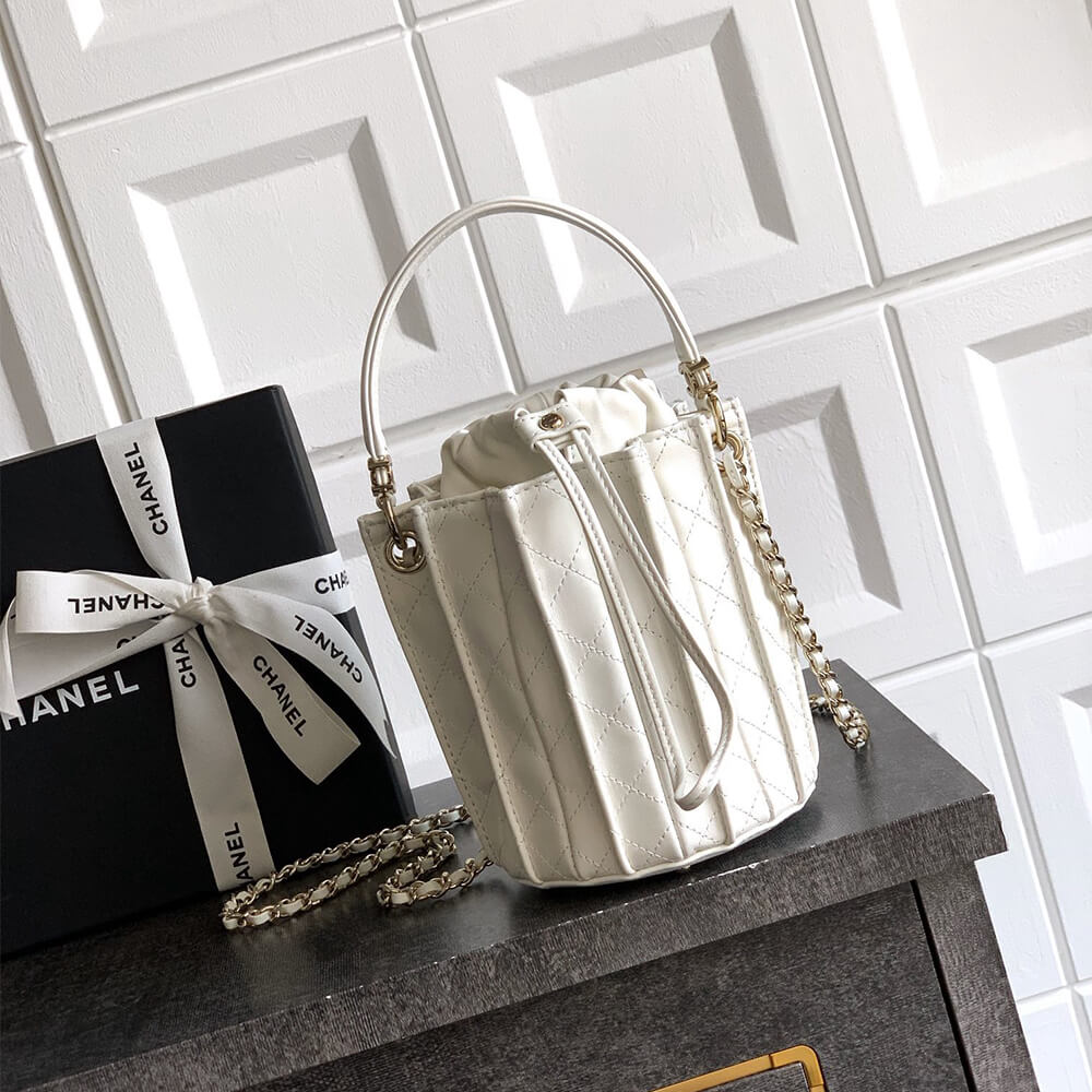 CHANEL Mini Bucket Bag(HIGH-END GRADE)
