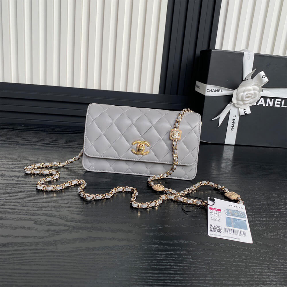 CHANEL Clutch With Chain(HIGH-END GRADE)
